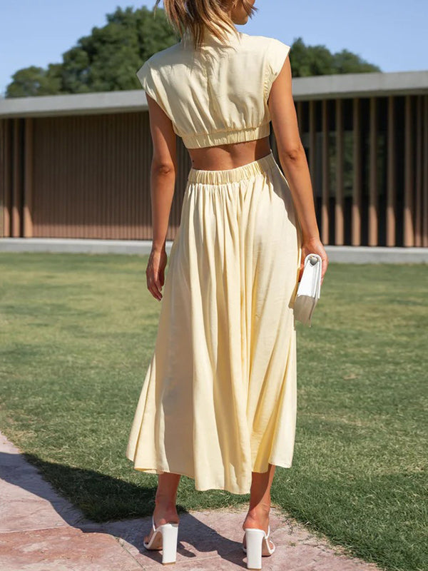 Cap Sleeve Belly-Hollow Pleated Solid Color Stand Collar Maxi Dresses