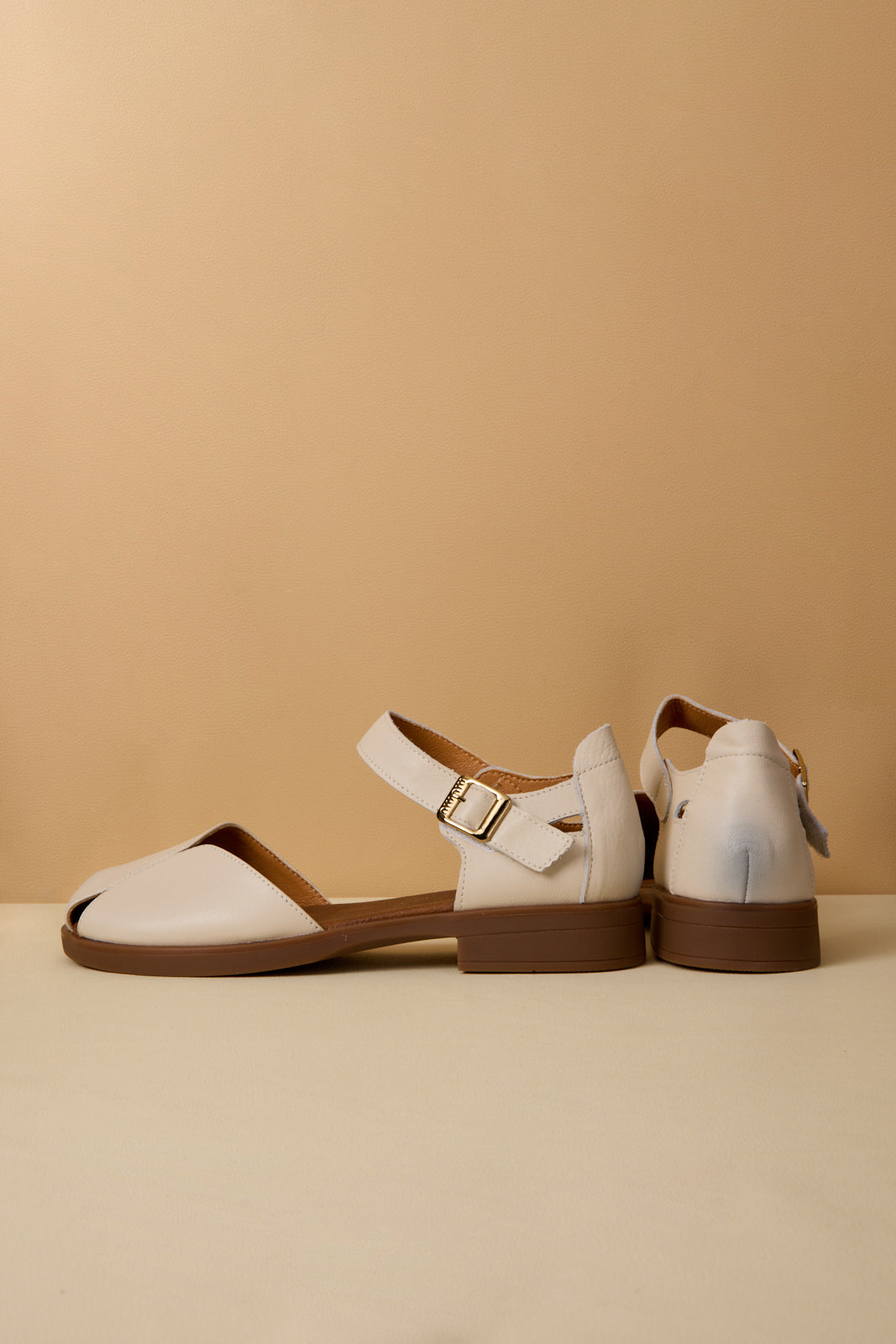 Rumour Has It | Tatum Leather Flat Sandal - Beige