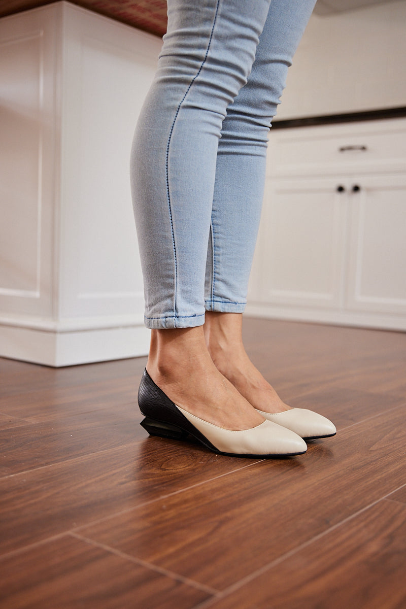 Jady Rose | Wanda Leather Pump - Beige