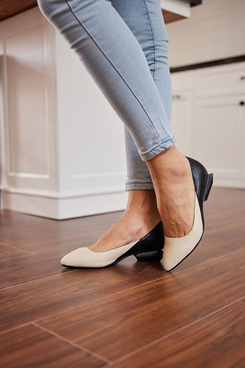 Jady Rose | Wanda Leather Pump - Beige