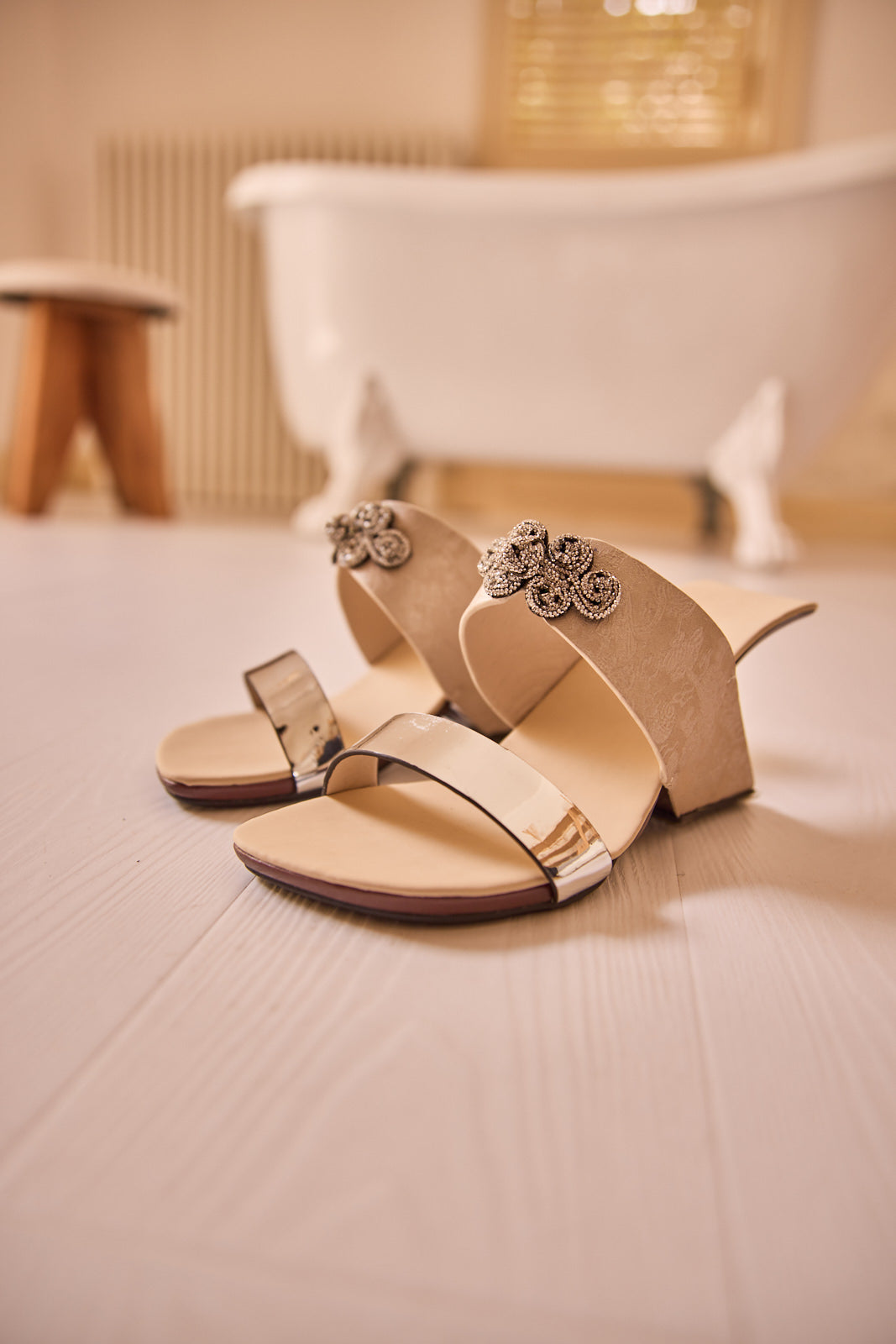 Jady Rose | Under Shining Leather Heels - Beige