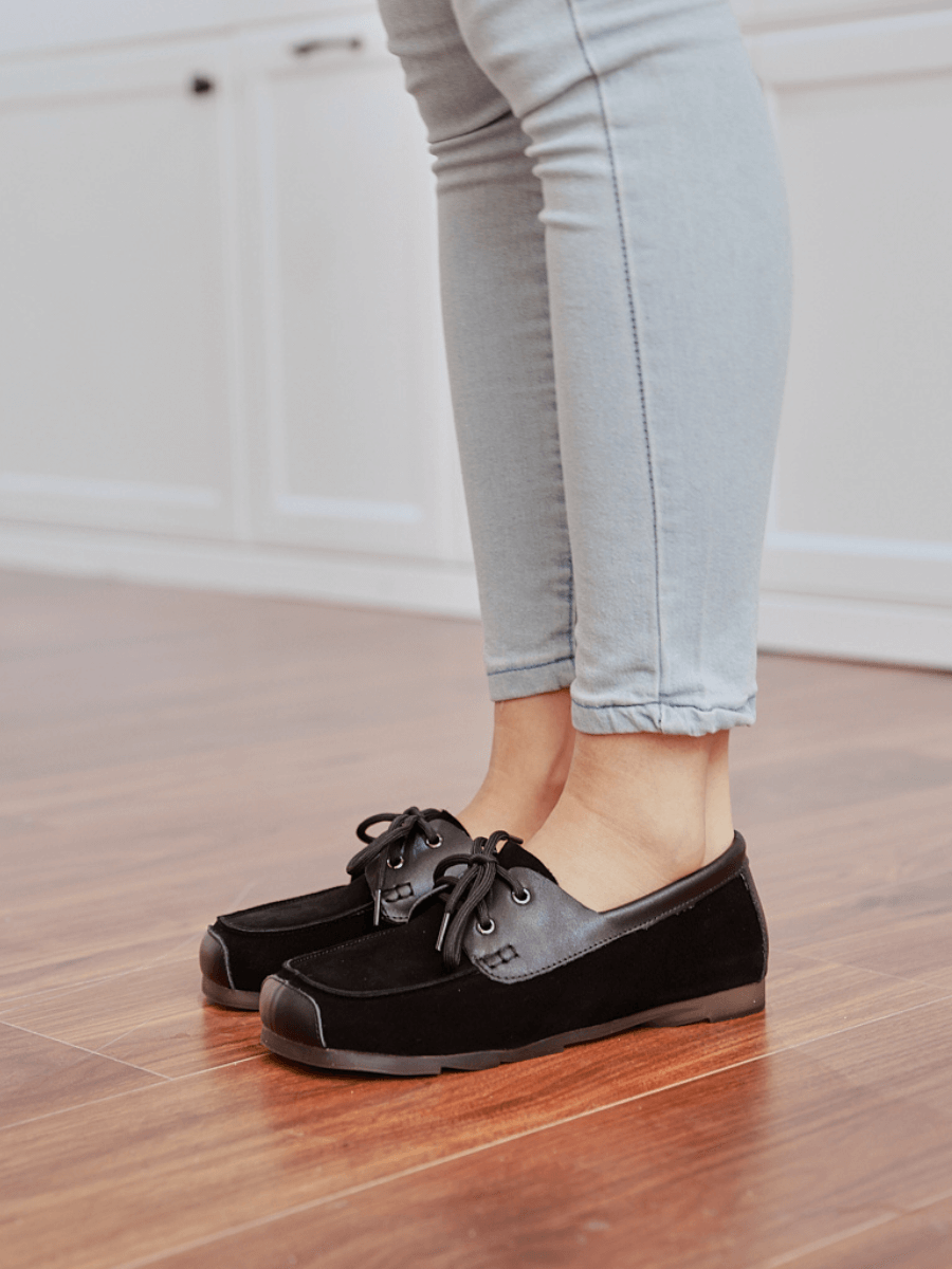 Rumour Has It | Destra Suede Moccasin - Black