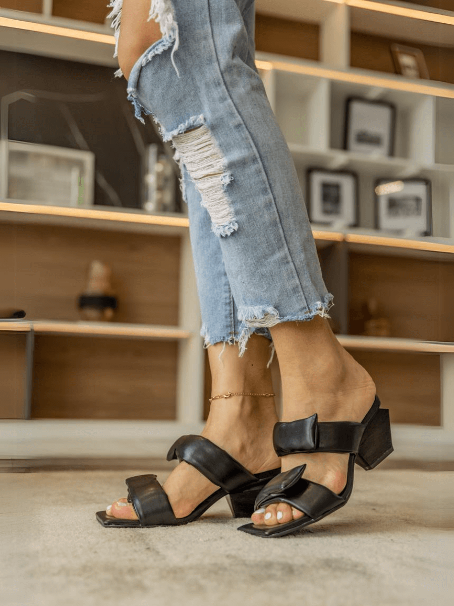 Jady Rose | Maxina Strappy Leather Block Heels - Black