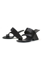 Jady Rose | Noreen Ring Toe Leather Heels - Black