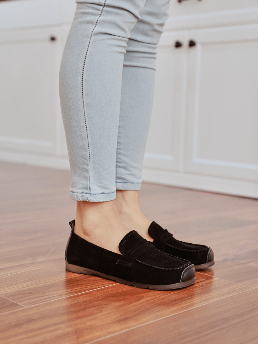 Rumour Has It | Walk It Suede Moccasin Loafer - Black