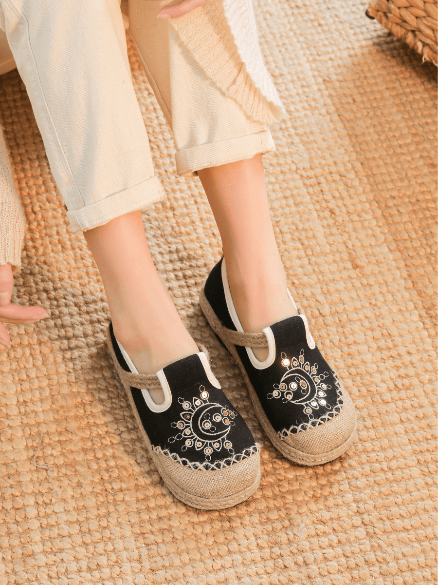 Cactus Rose | Blooming Moon Embroidered Linen Espadrilles - Black