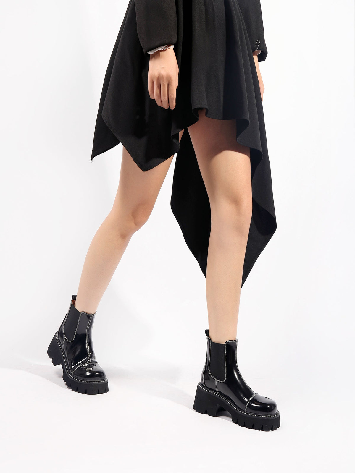 JADY ROSE | BLACK PATENT LEATHER CHELSEA BOOT