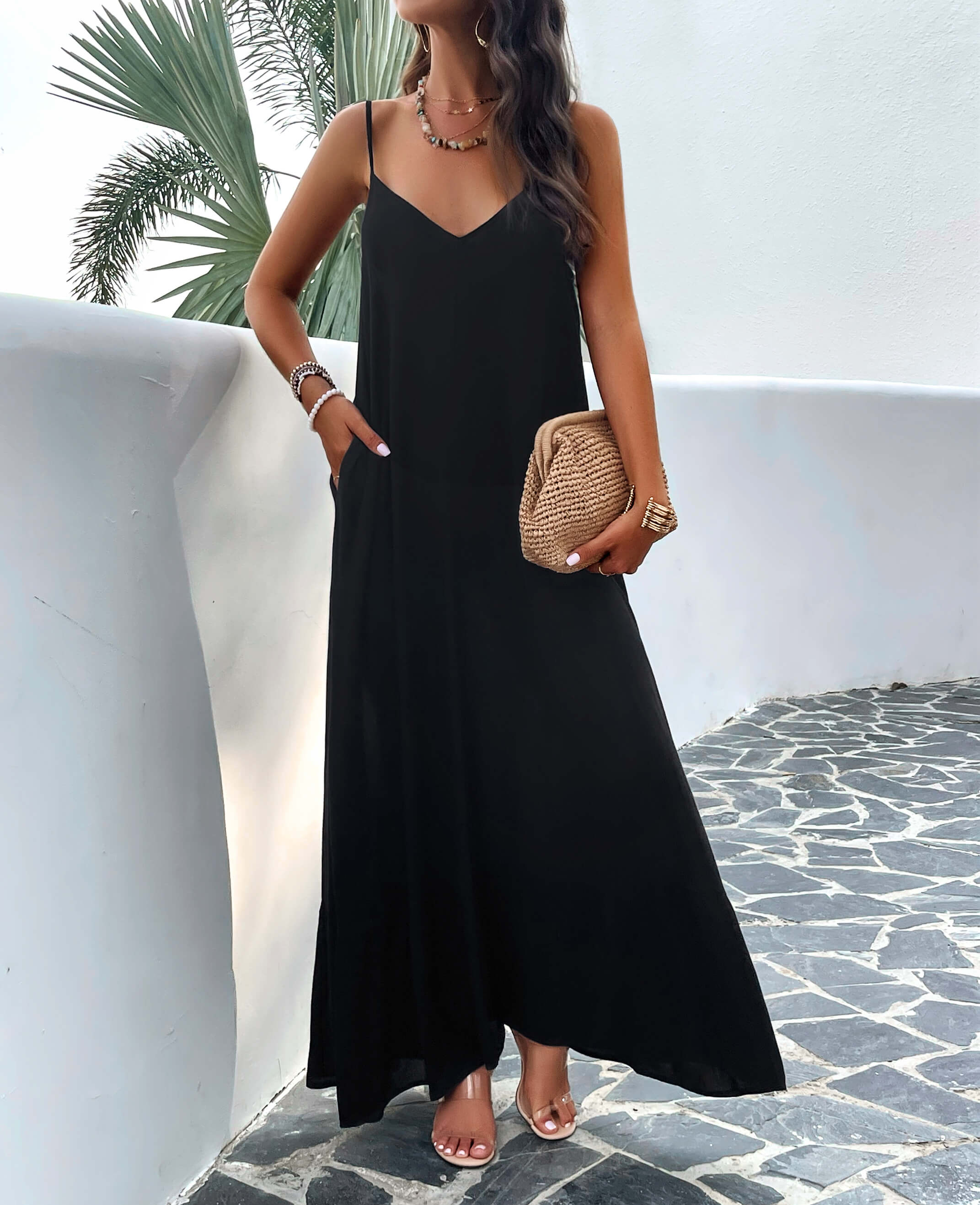 Olivian Pocketed Maxi Dress - Black