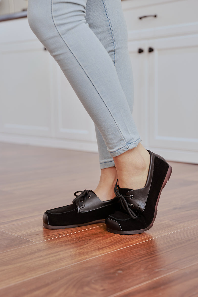 Rumour Has It | Destra Suede Moccasin - Black