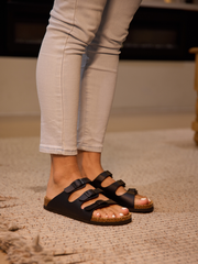 Maibulun | Deidra Tri-Strap Footbed Sandal - Black