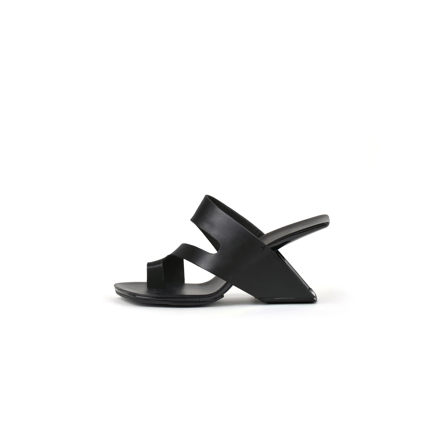 Jady Rose | Noreen Ring Toe Leather Heels - Black