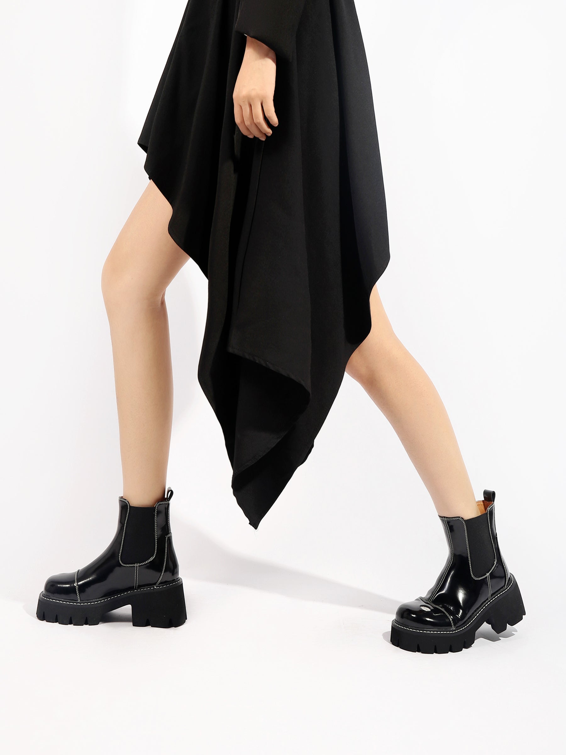 JADY ROSE | BLACK PATENT LEATHER CHELSEA BOOT