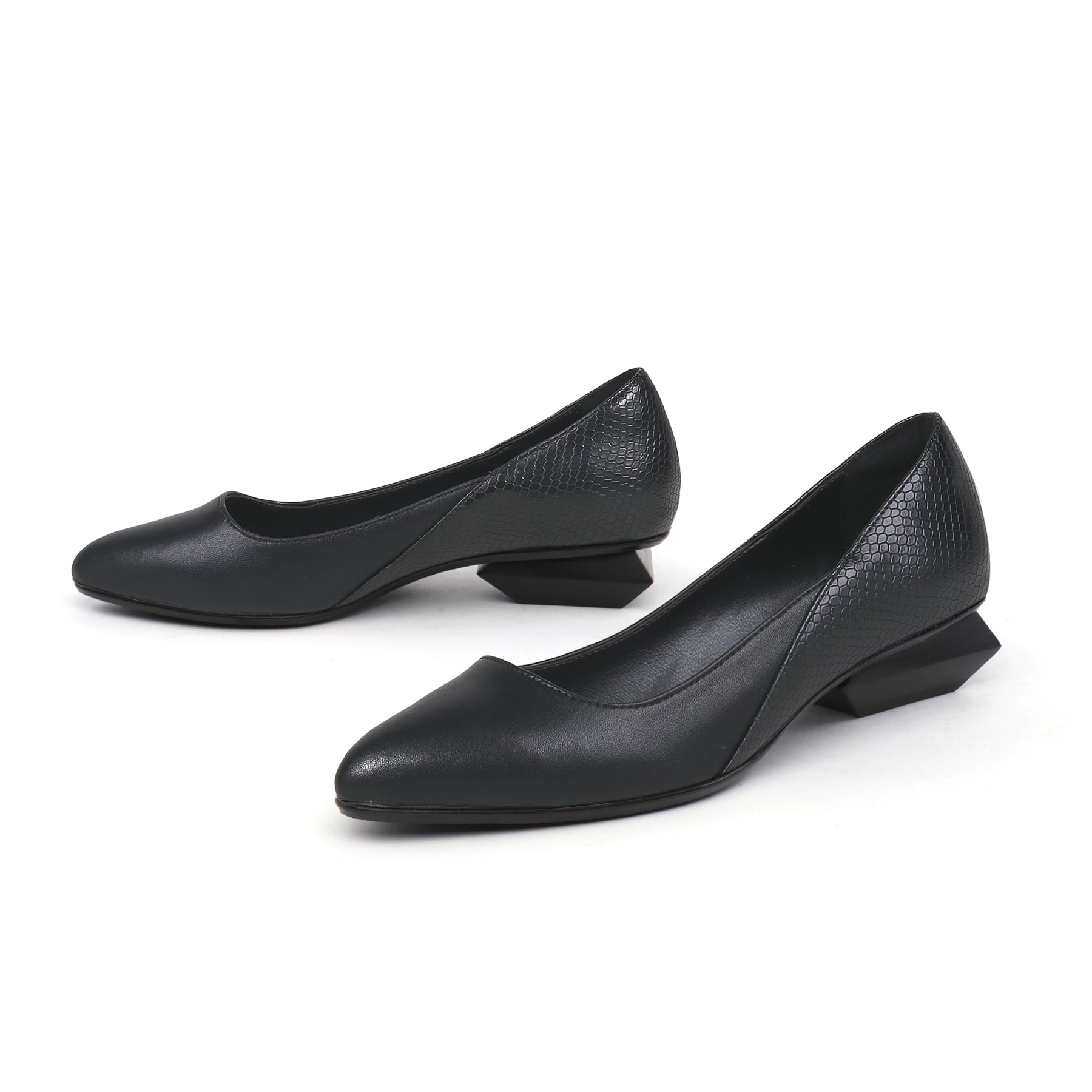 Jady Rose | Wanda Leather Pump - Black