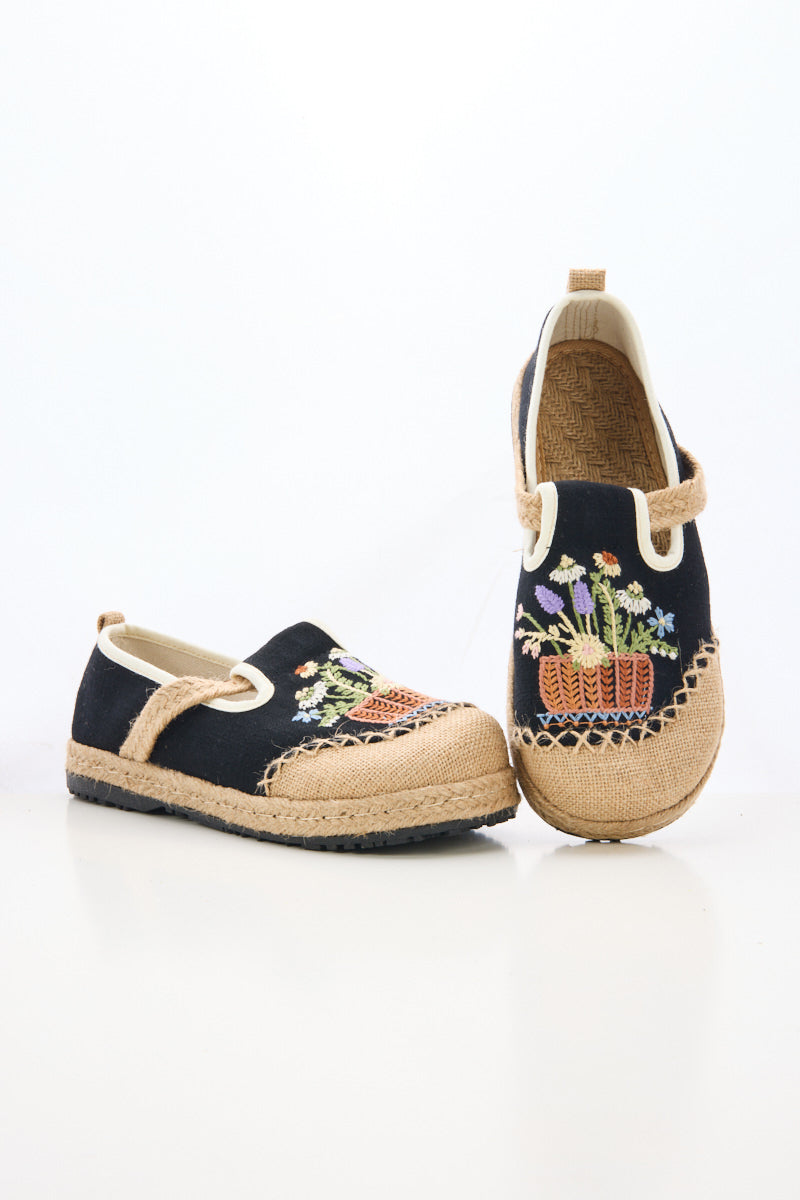 Cactus Rose | Kahului Embroidered Linen Espadrilles - Black