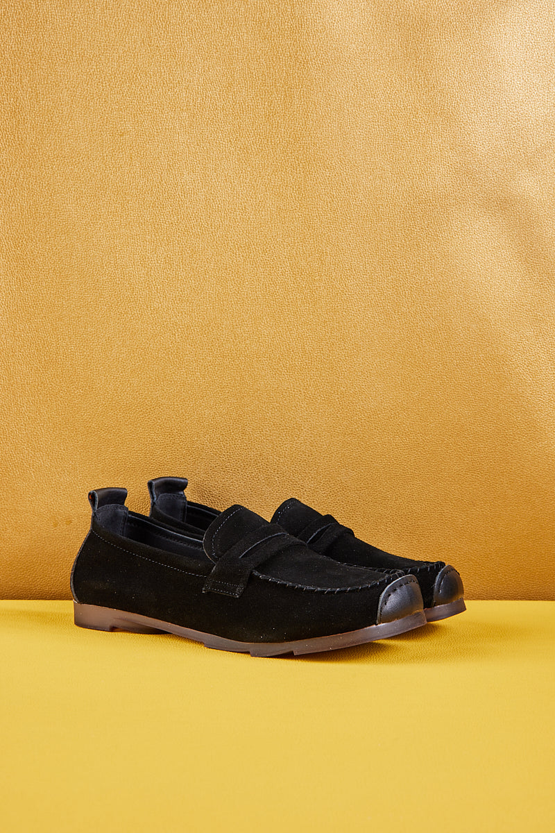 Rumour Has It | Walk It Suede Moccasin Loafer - Black