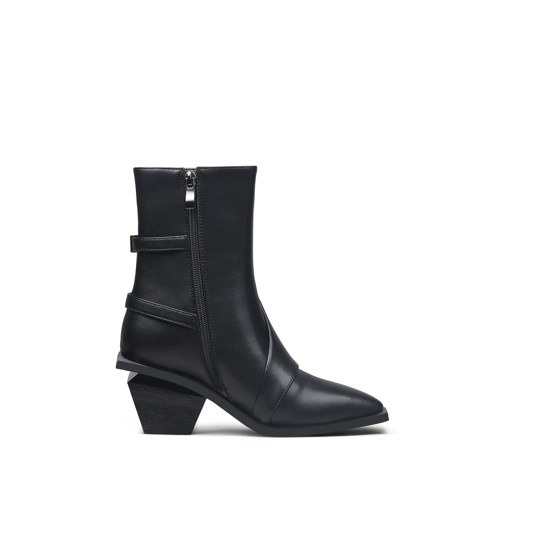 JADY ROSE | BLOCK HEEL LEATHER ANKLE BOOTIE - BLACK