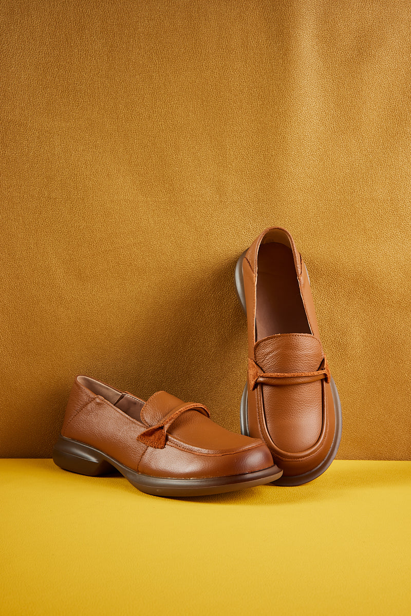 Rumour Has It | Simple Your Way Leather Loafer - Brown