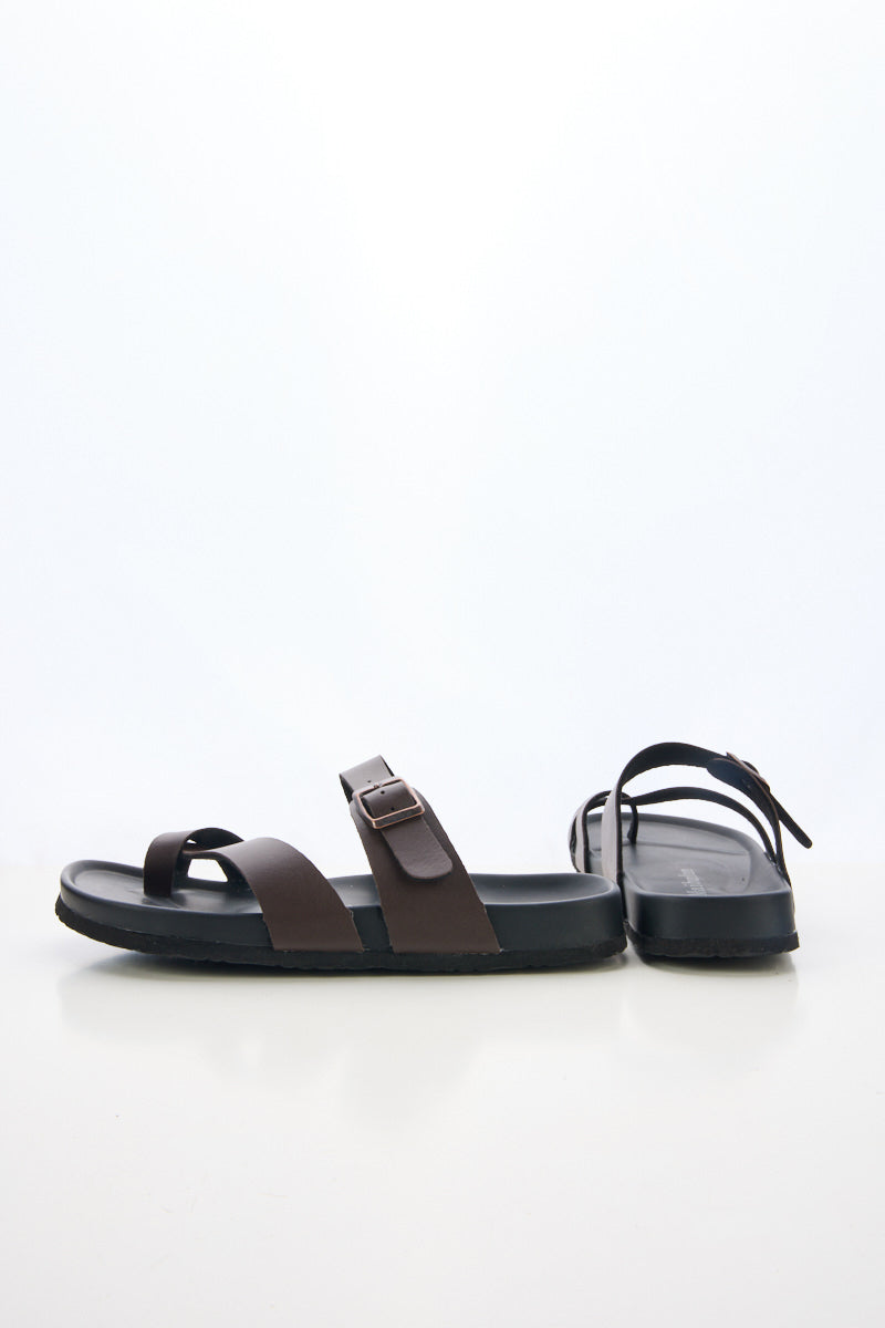 Maibulun | Thong Toe Cushioned Footbed Sandal - Brown