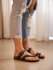 Maibulun | Criss Cross Thong Toe Footbed Sandal - Brown