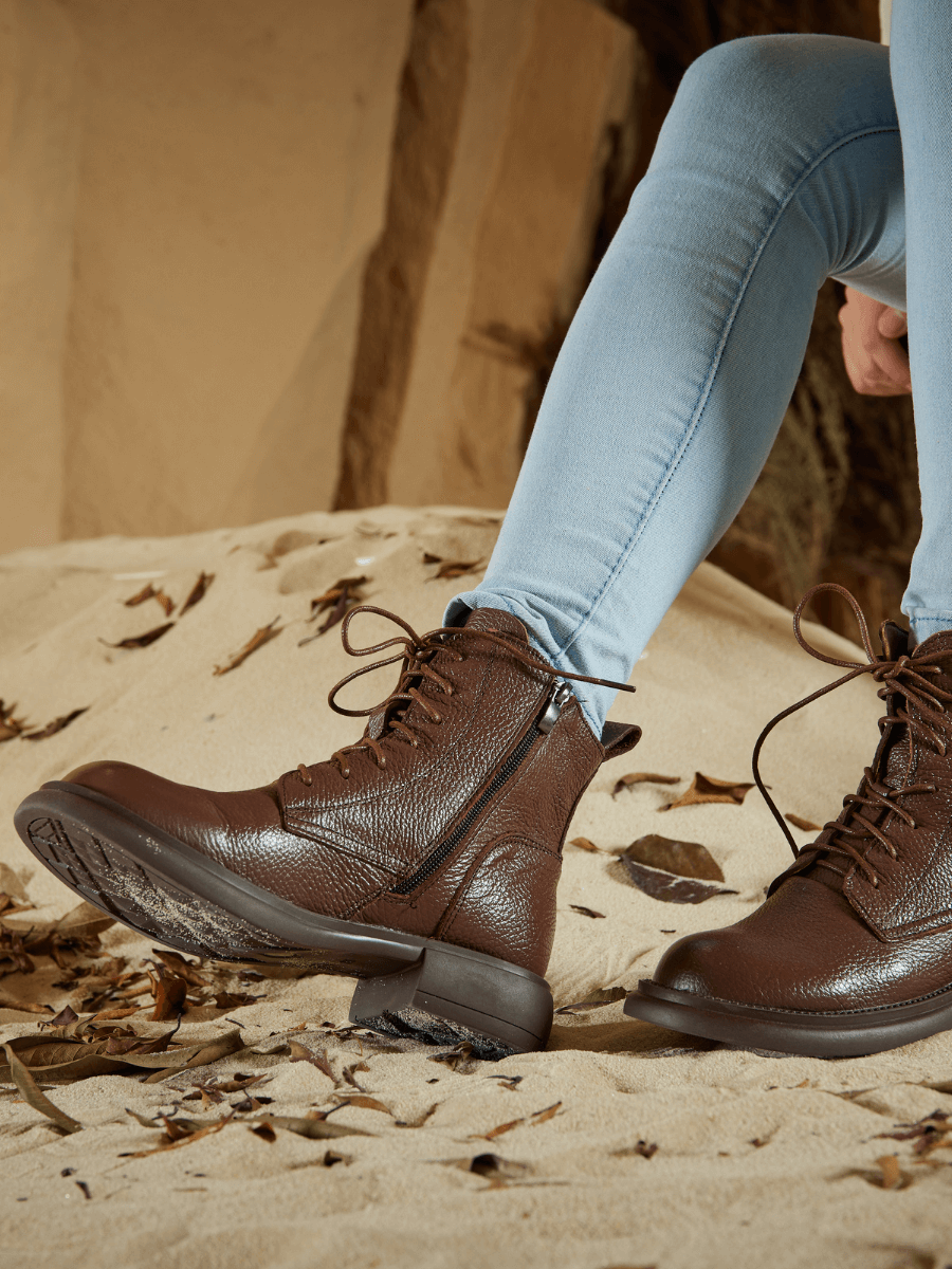 Rumour Has It | Easton Leather Combat Boots - Brown