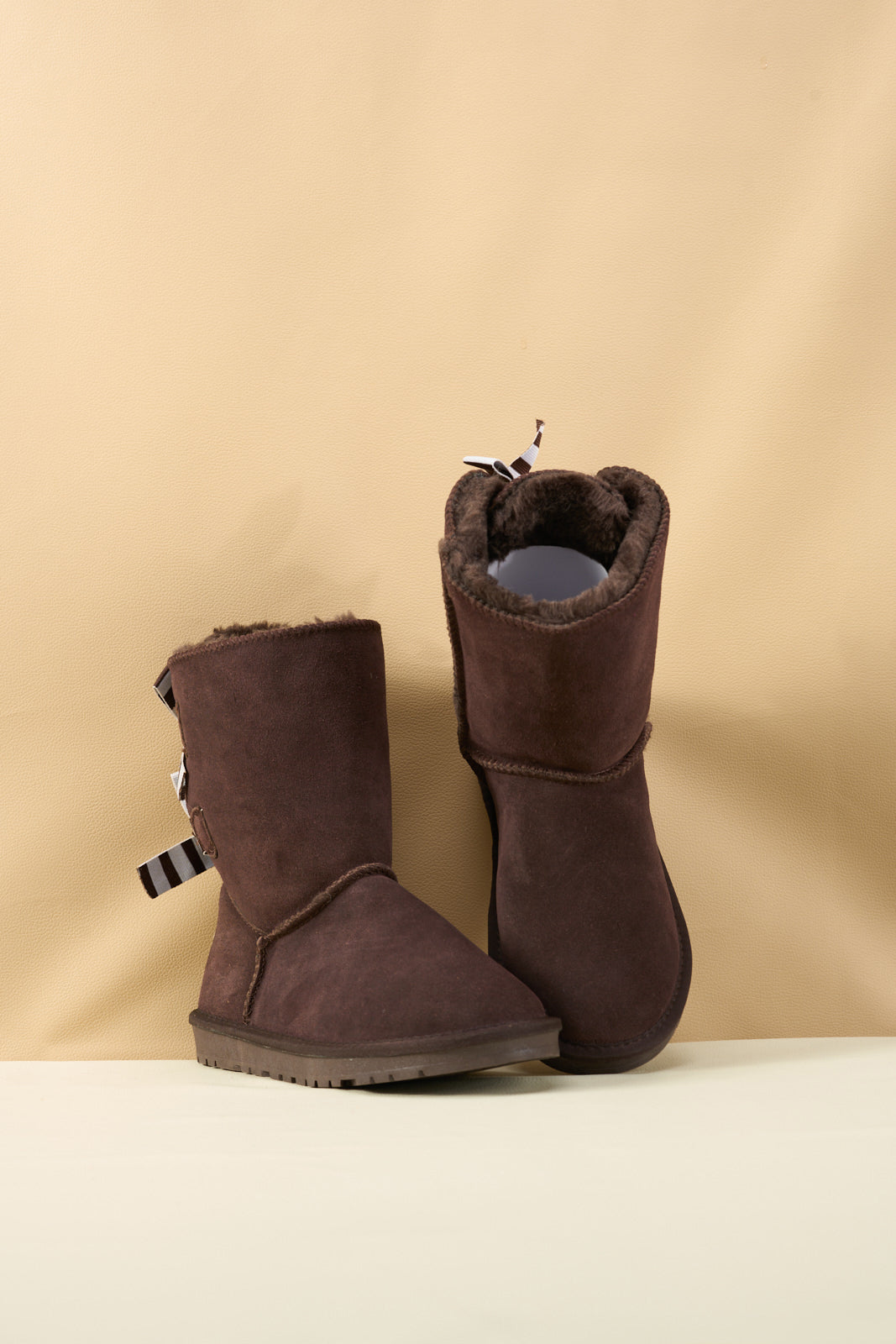 Smaibulun Ugg | Serenity Striped Bailey Bow Shearling Boots - Brown