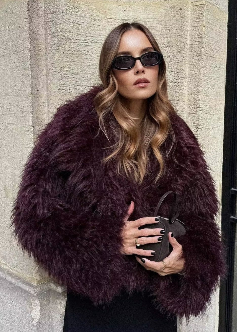 Chic Faux Fur Winter Jacket in Burgundy