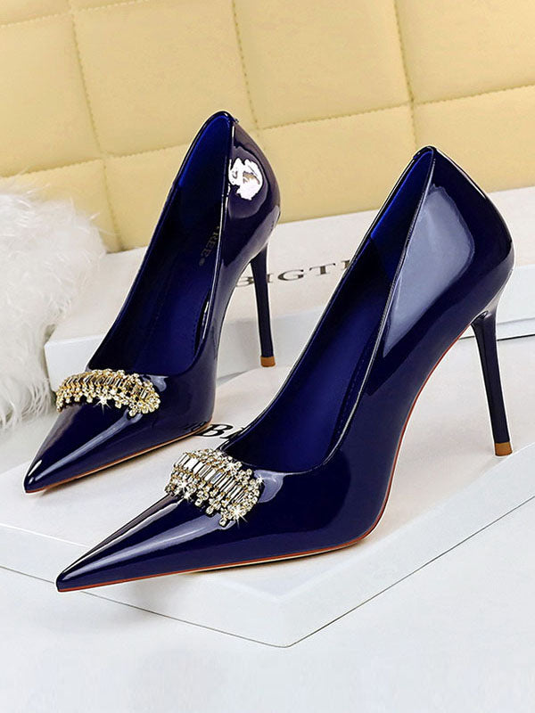 Pointed-Toe Shallow Cut Split-Joint Pumps