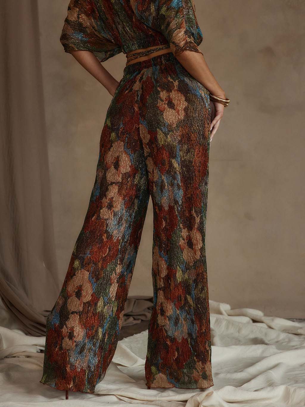 Unique Vintage Floral Print Pleated Side Pocket Wide-Leg Pants