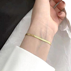 Minimalist Gold Chain Bracelet