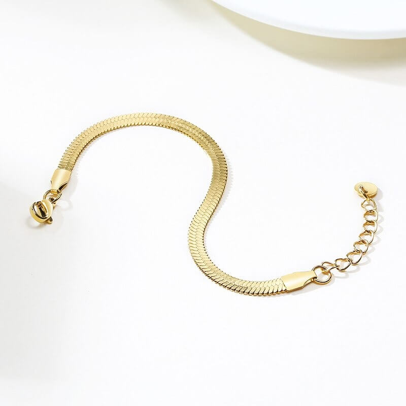 Minimalist Gold Chain Bracelet