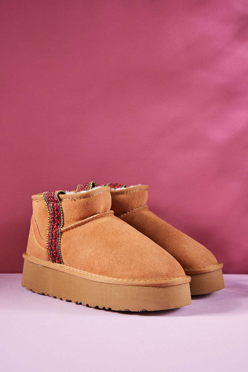 Smaibulun Ugg | Tazz Platform Low Ankle Boot - Chestnut