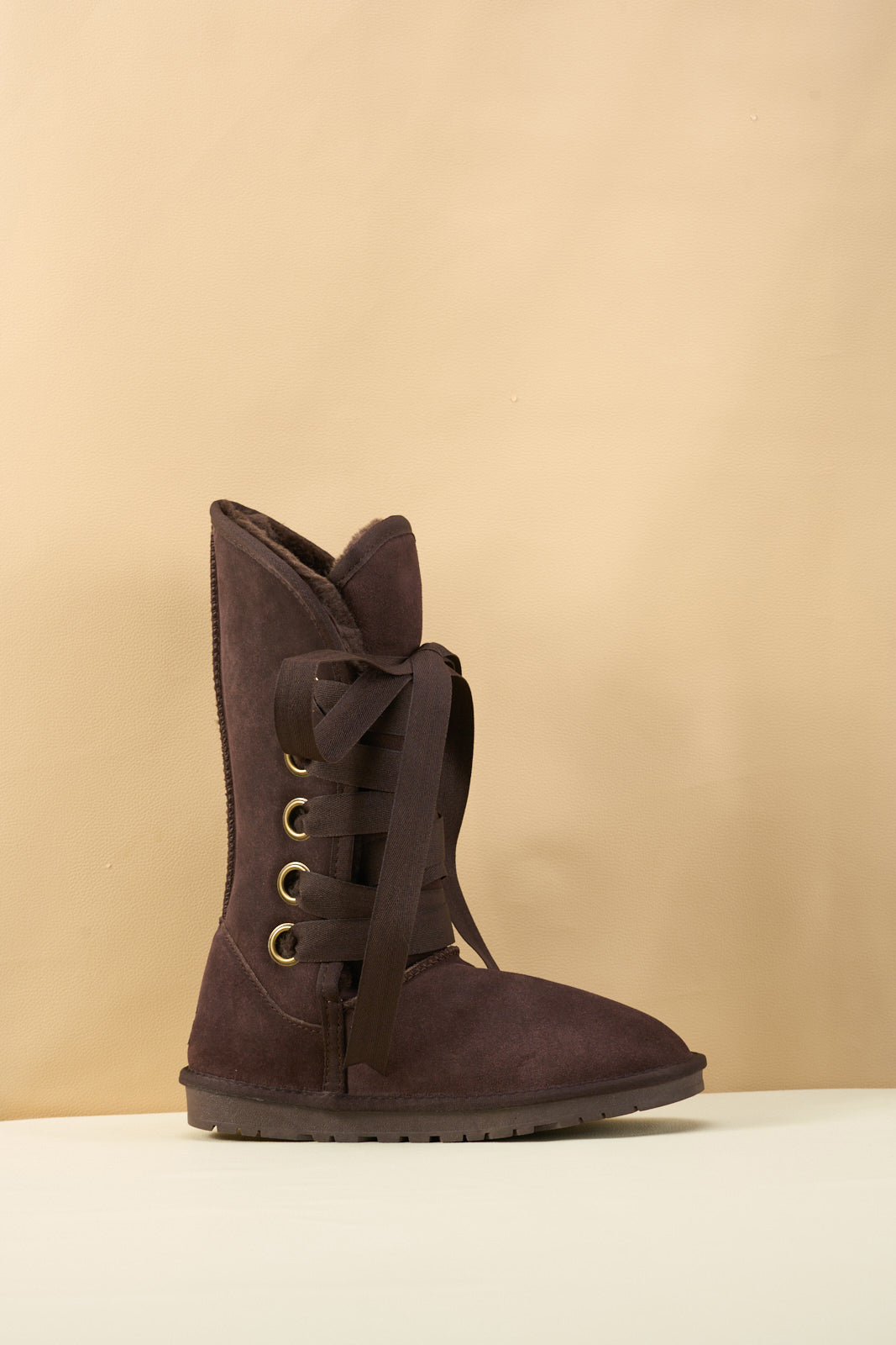 SMAIBULUN Ugg | Ribbon Lace-Up Faux Fur-lined Suede Boot - Chocolate