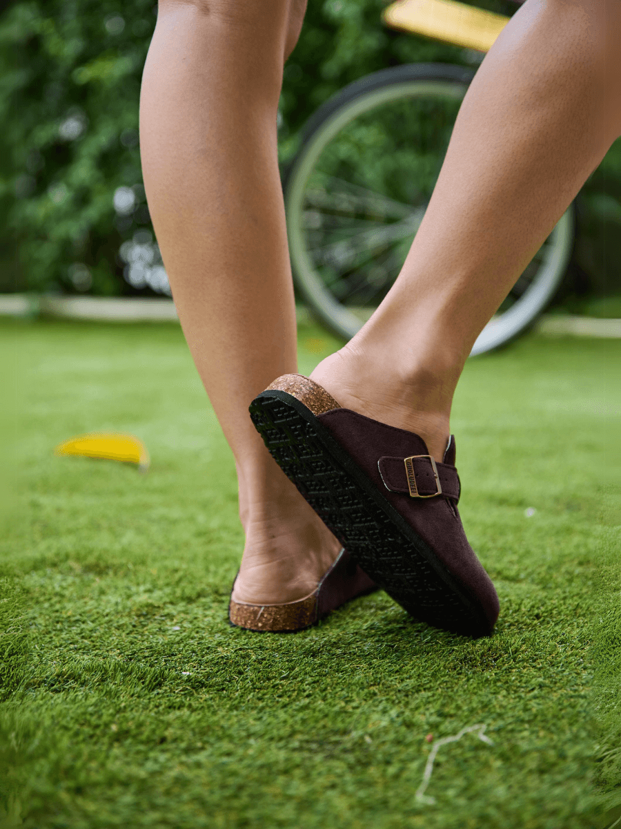 MAIBULUN | Cruise Anywhere Suede Clog - Chocolate