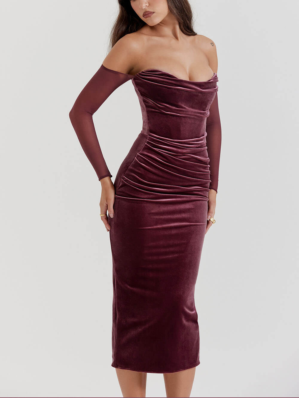 Velvet-Elegance Off-Shoulder Midi Dress