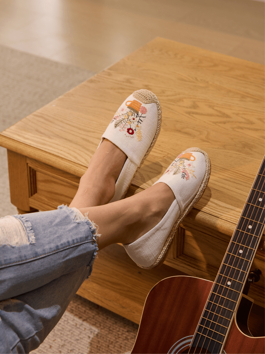 Cactus Rose | Cup Of Blossom Linen Espadrilles - Cream