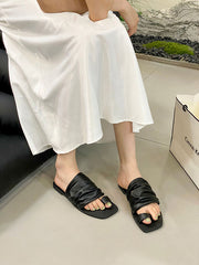 Contrast Color Pleated Slippers