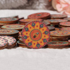 About 100Pcs Multi-Color Round Buttons