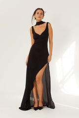 Apphia V-neck Backless Slit Maxi Dress