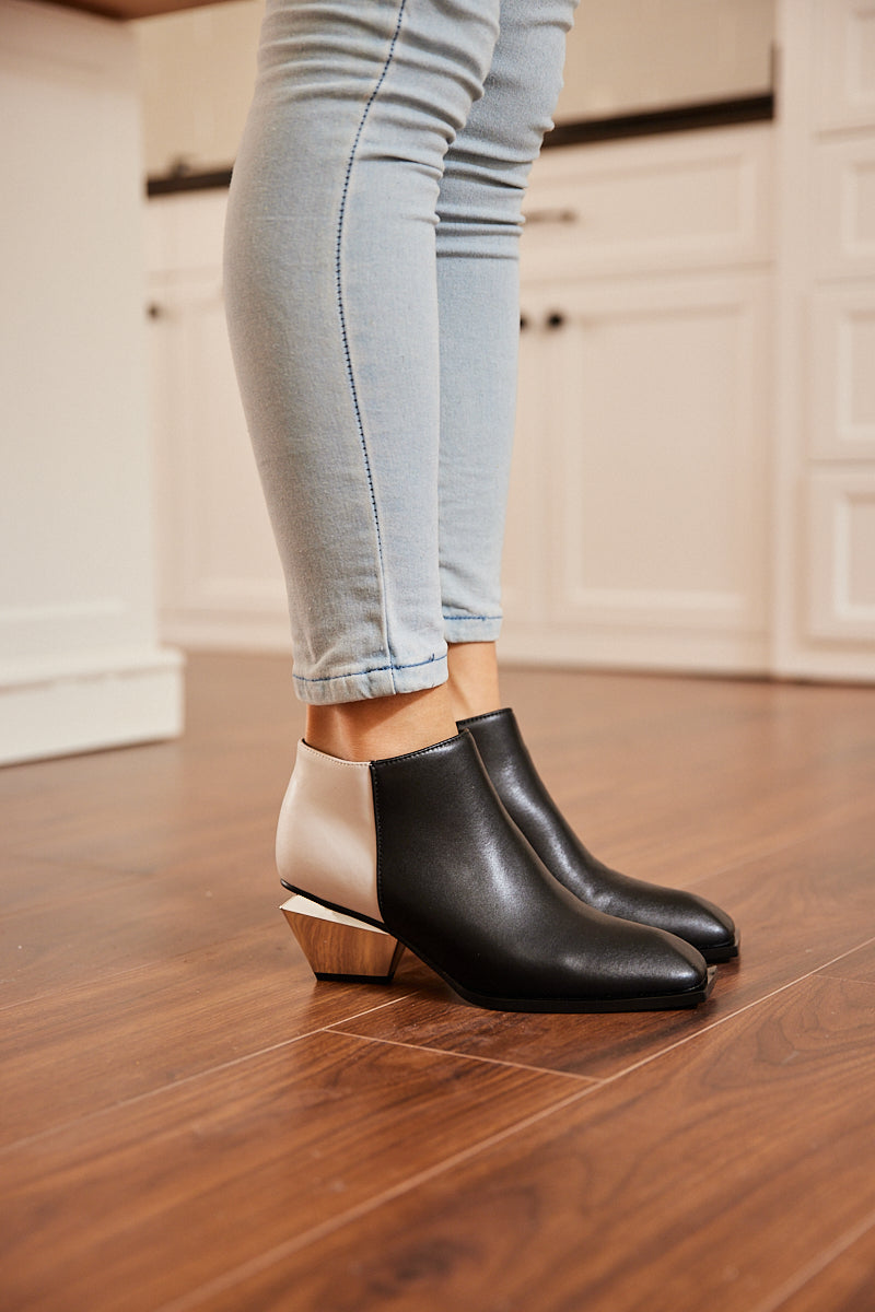 Jady Rose | Jady X Geometry-heel Leather Ankle Boot - Grey