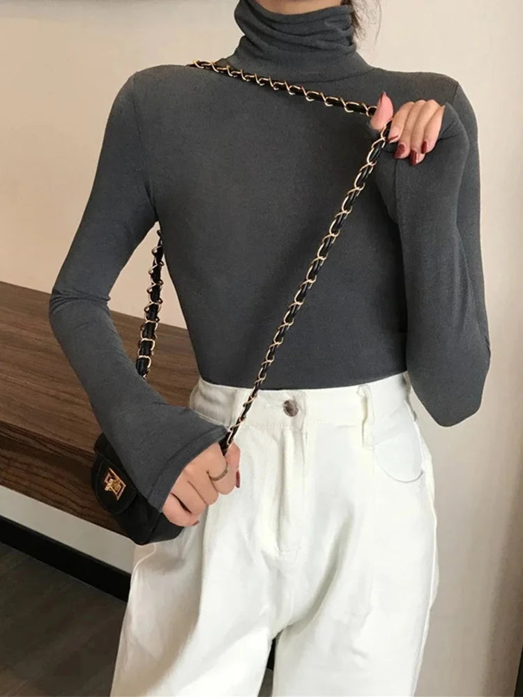 harajuku Black White Turtleneck Female T-shirts autumn Fashion Elegant Women solid Long Sleeve T shirt slim Casual basic Tee top