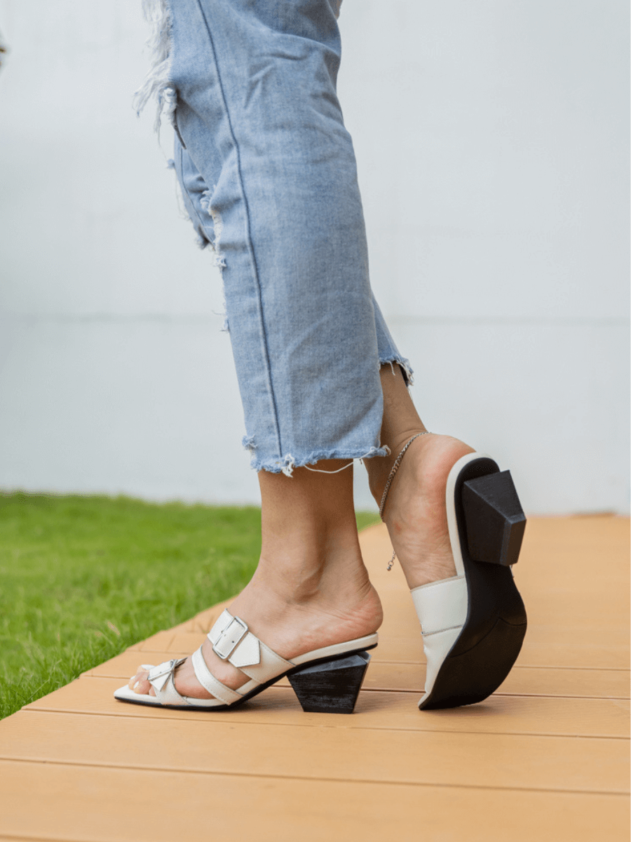 Jady Rose | Nikki Strappy Leather Sandal - Ivory