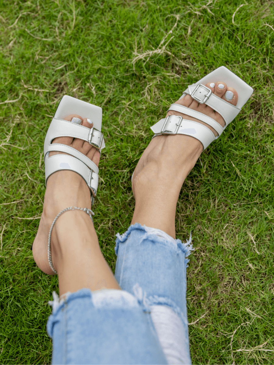 Jady Rose | Nikki Strappy Leather Sandal - Ivory