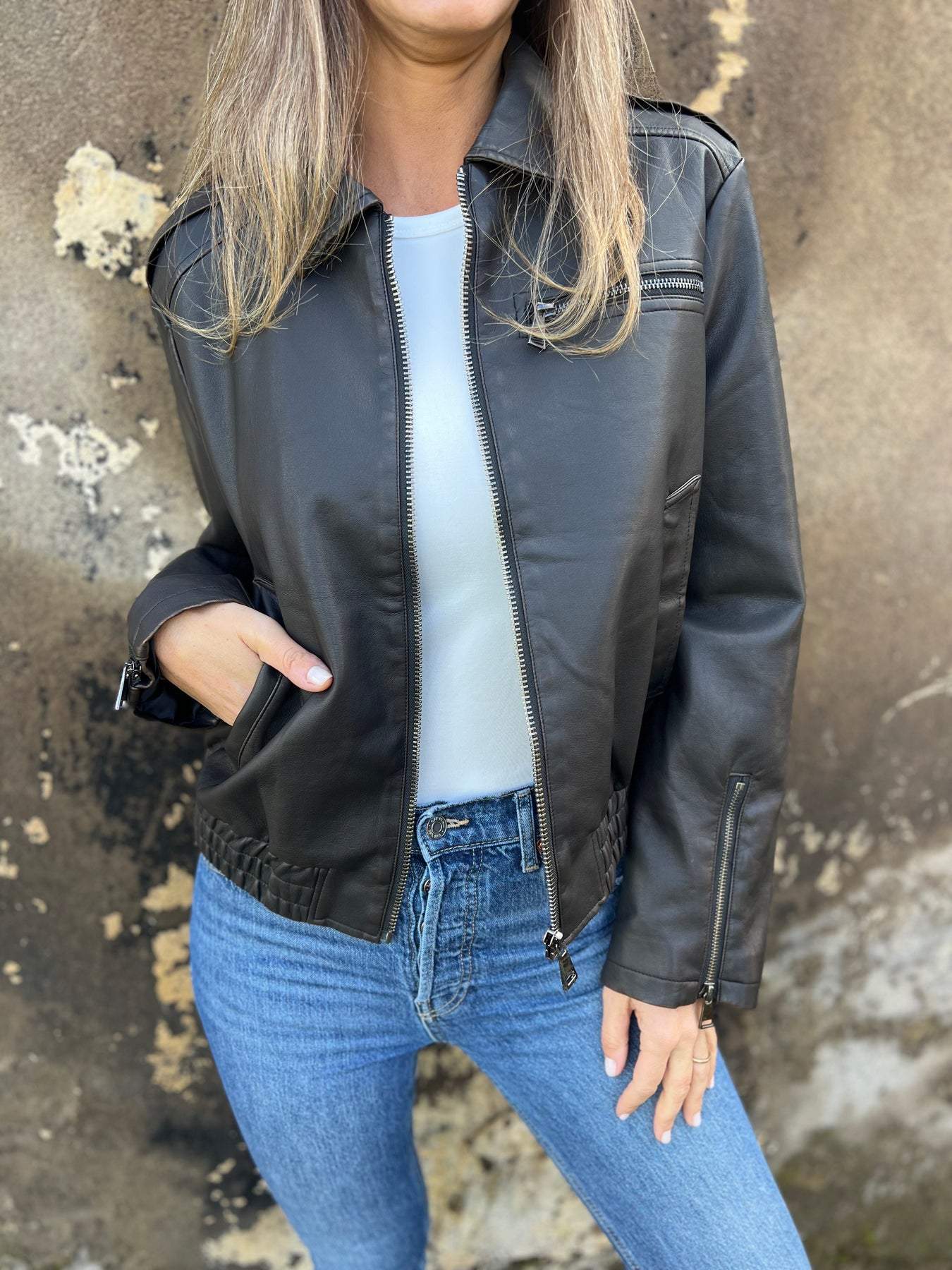 Women's Lapel Long Sleeve Casual Leather Jacket