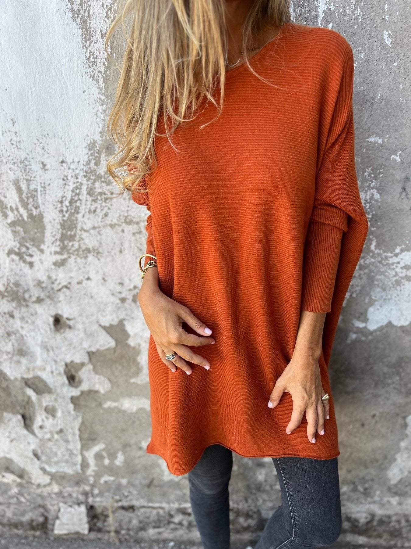 Round Neck Long Sleeve Knitted Top