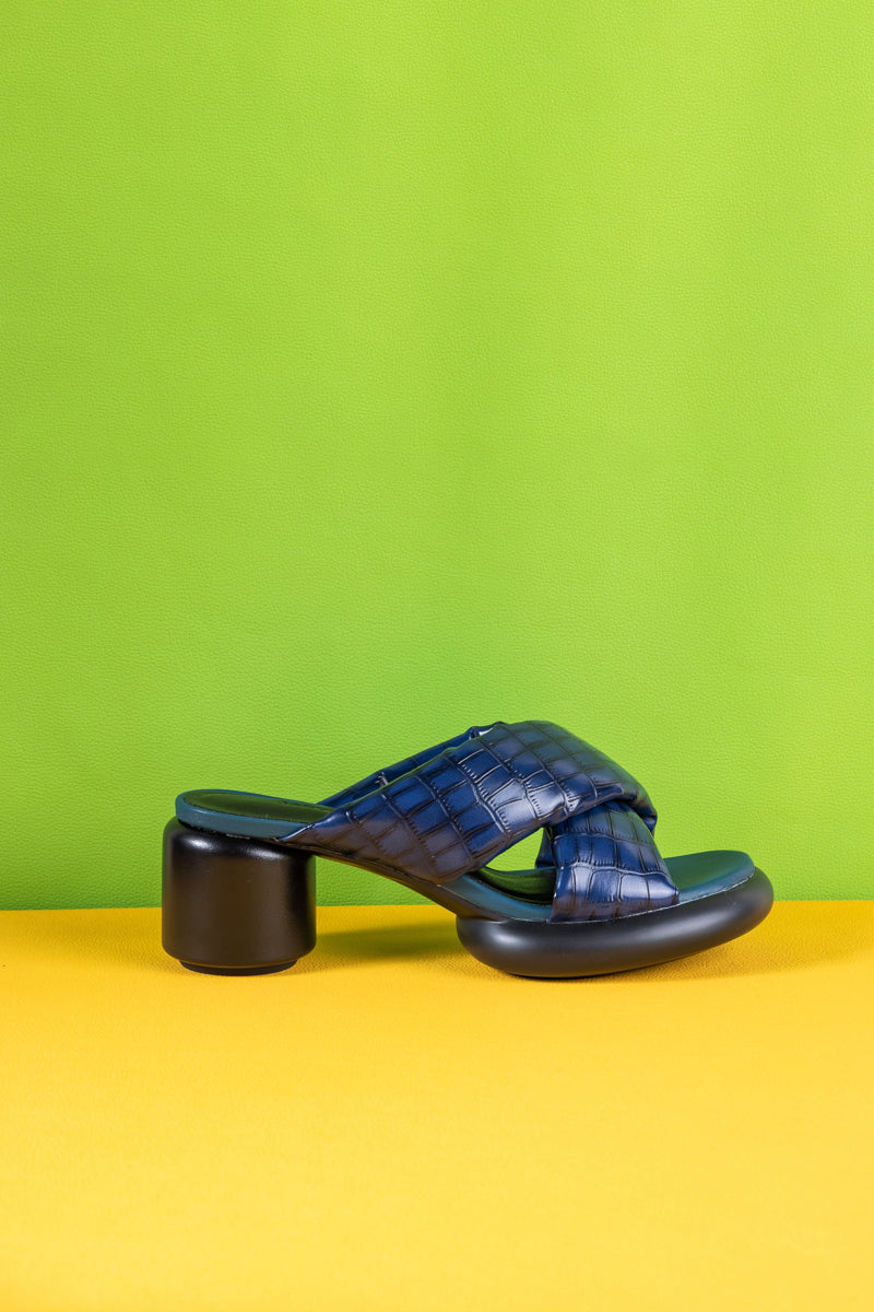 Jady Rose | Veronica Puffy Cross-Strap Leather Sandal - Navy