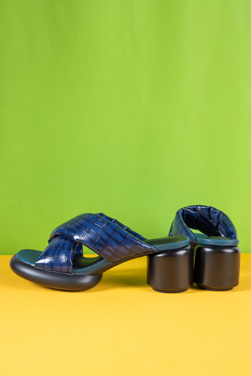 Jady Rose | Veronica Puffy Cross-Strap Leather Sandal - Navy