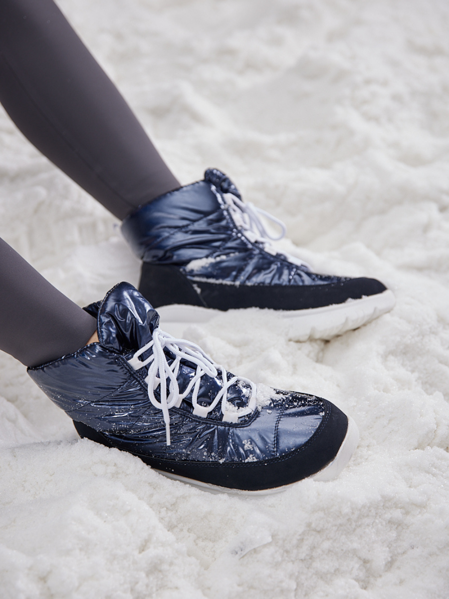 Frozen Princess | Stone Tyra Water-Repellent Snow Boot - Navy