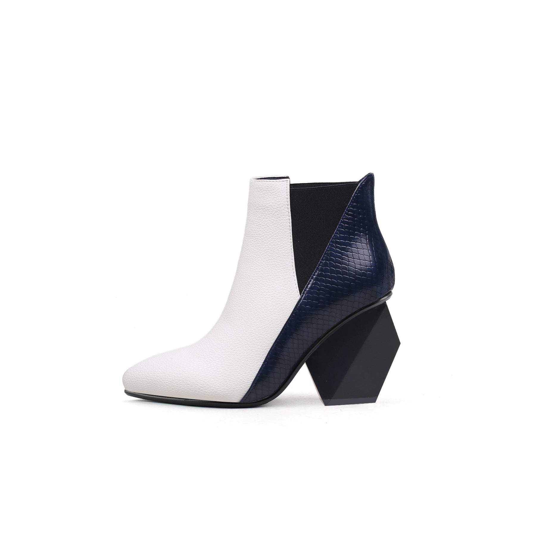 JADY ROSE | BLOCK HEEL LEATHER ANKLE BOOTIE - NAVY