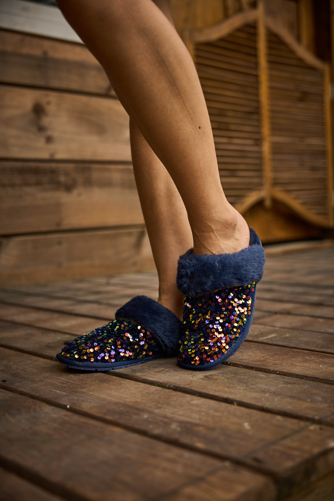 SMAIBULUN Ugg | Cozy Day Glam Sequins Slipper - Navy