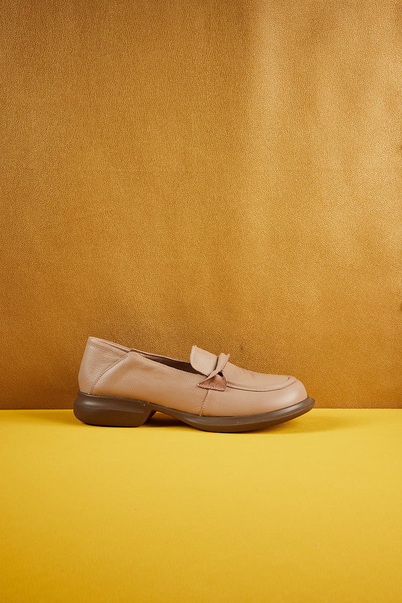 Rumour Has It | Simple Your Way Leather Loafer - Neutral